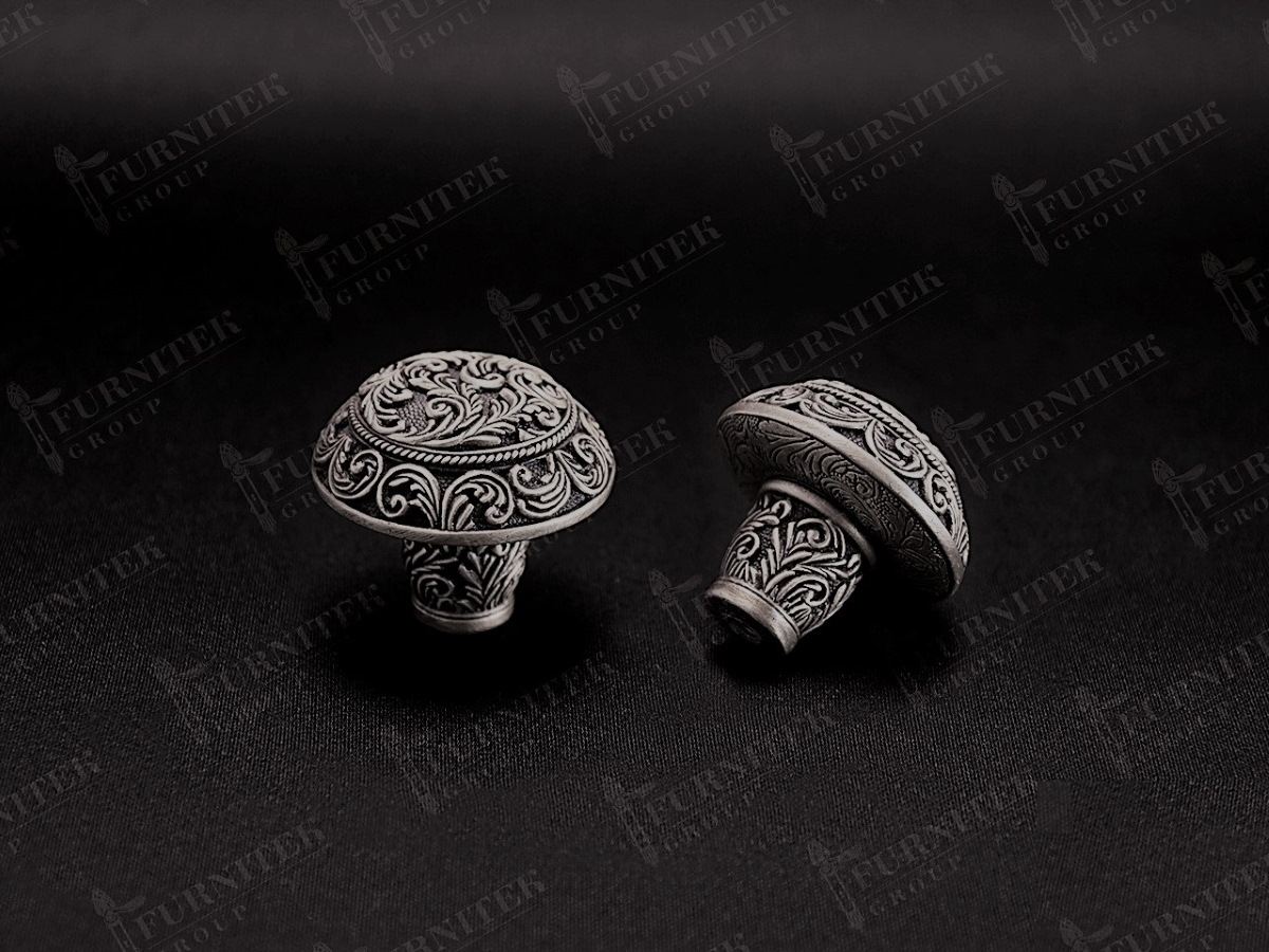 Мебельная ручка-кнопка Edgar Berebi 7705 античное серебро