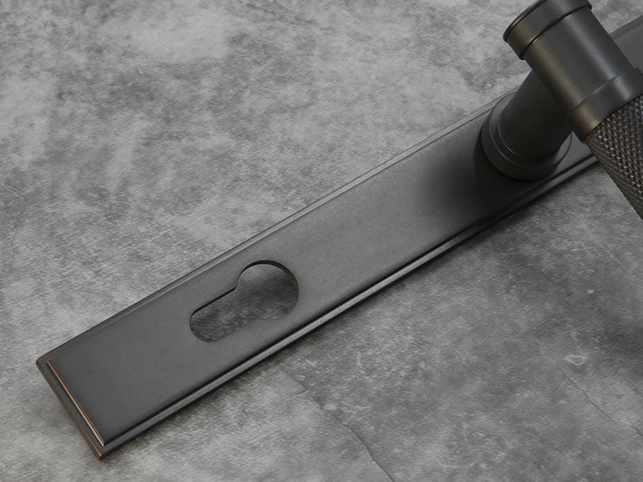 Ручка для балконной двери на узкой планке Frank Allart 7748G0259E7 чёрная бронза