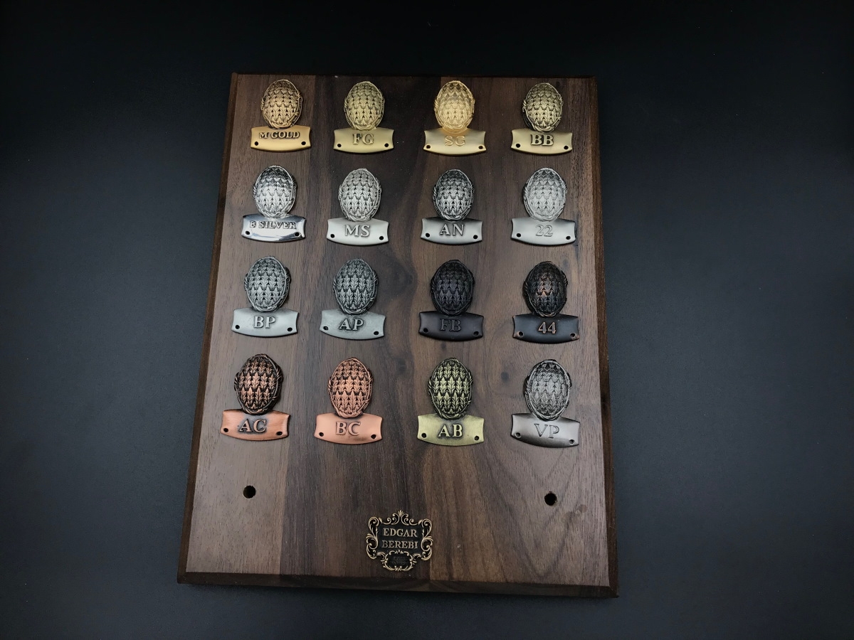 Мебельная ручка-кнопка Edgar Berebi 7177 бронза