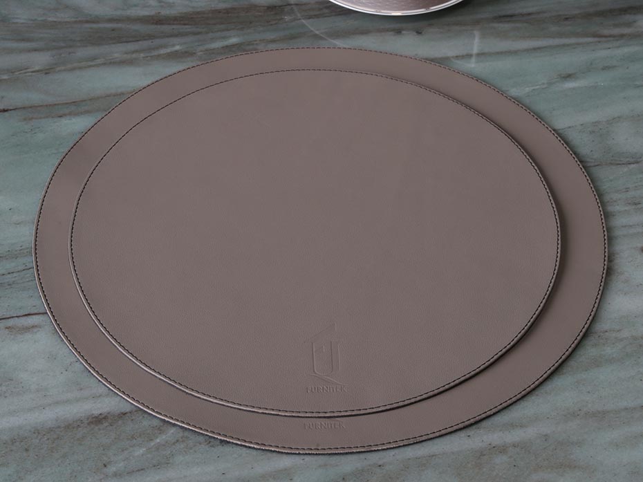 Сервировочная салфетка FURNITEK FG-03004 на стол из натуральной кожи и замши круглая 300мм