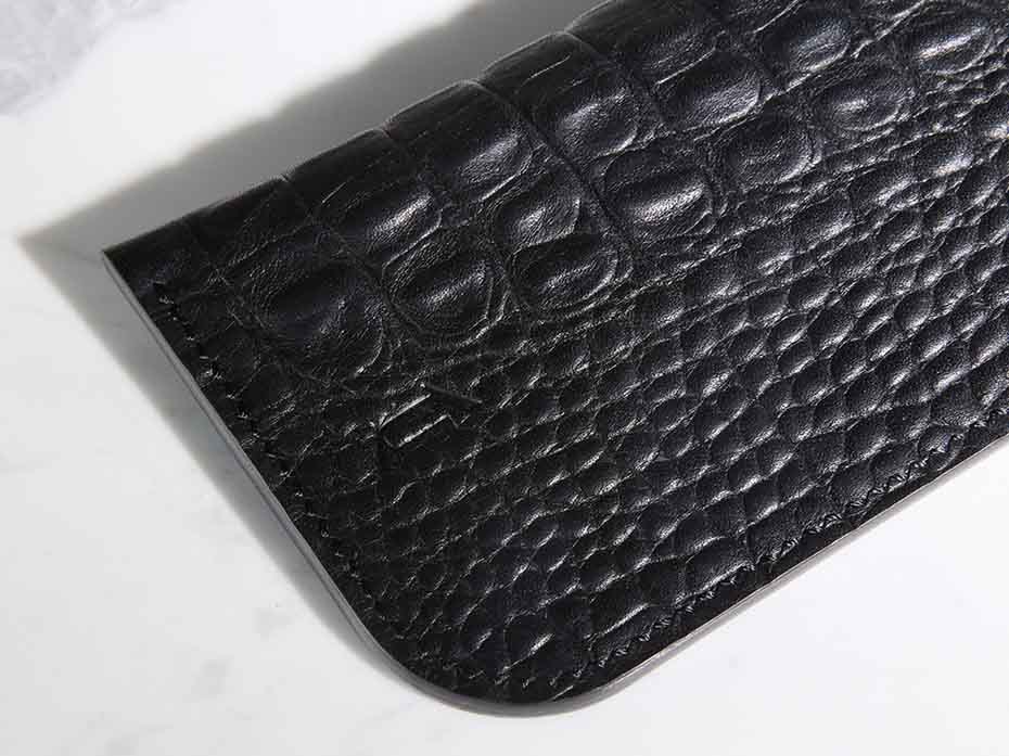 Футляр кожаный для очков FURNITEK FG-0102215 в подарочной коробке