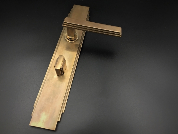 Дверная ручка на планке Frank Allart 77286837 матовая бронза