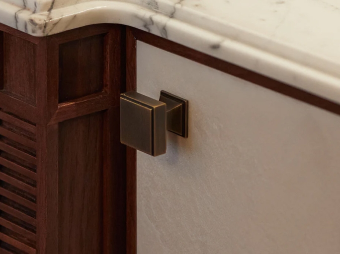 Мебельная ручка-кноб Armac Martin Jefferson 32мм матовая бронза