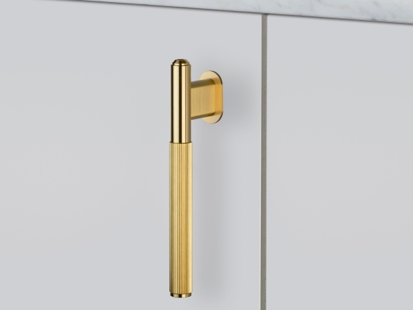 Мебельная L-образная ручка Buster & Punch GLB-05326 матовая латунь