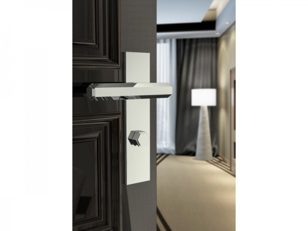 Дверная ручка на планке Oliver Knights Harriette Turn полированный никель