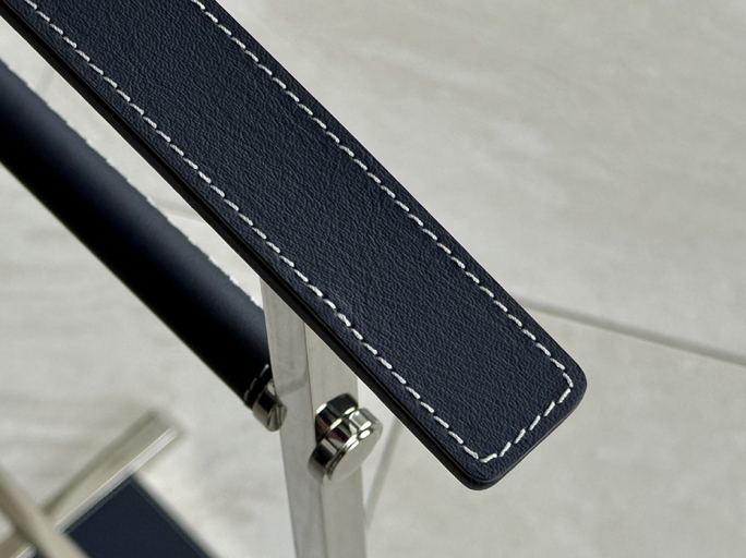 Напольная вешалка для одежды FURNITEK FG-092 из латуни и натуральной кожи полированный никель