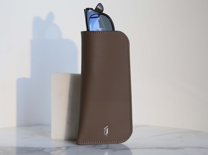 Футляр для очков FURNITEK FG-01011 из натуральной кожи