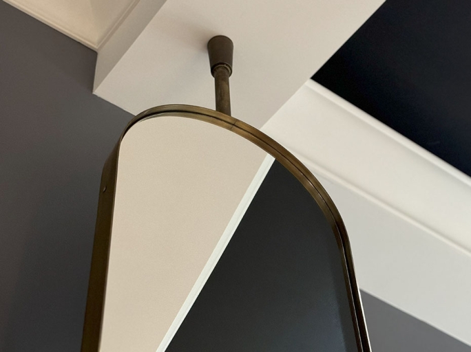 Латунная стойка с зеркалом поворотная FURNITEK FG-002026 матовая бронза