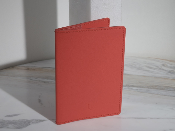 Обложка на паспорт FURNITEK модель FG-02025 из натуральной кожи цвет фламинго