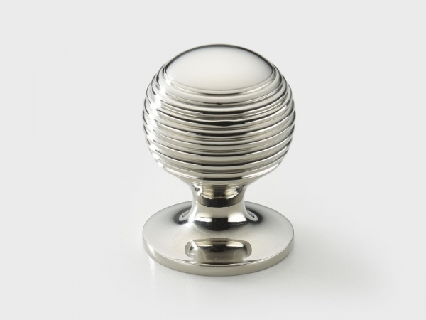 Мебельная ручка-кнопка Armac Martin Merrick полированный никель