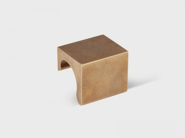 Мебельная ручка-профиль Armac Martin Longbridge античная латунь