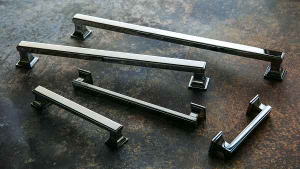 Мебельные ручки скобы и кнобы Armac Martin коллекция Jefferson полированный хром